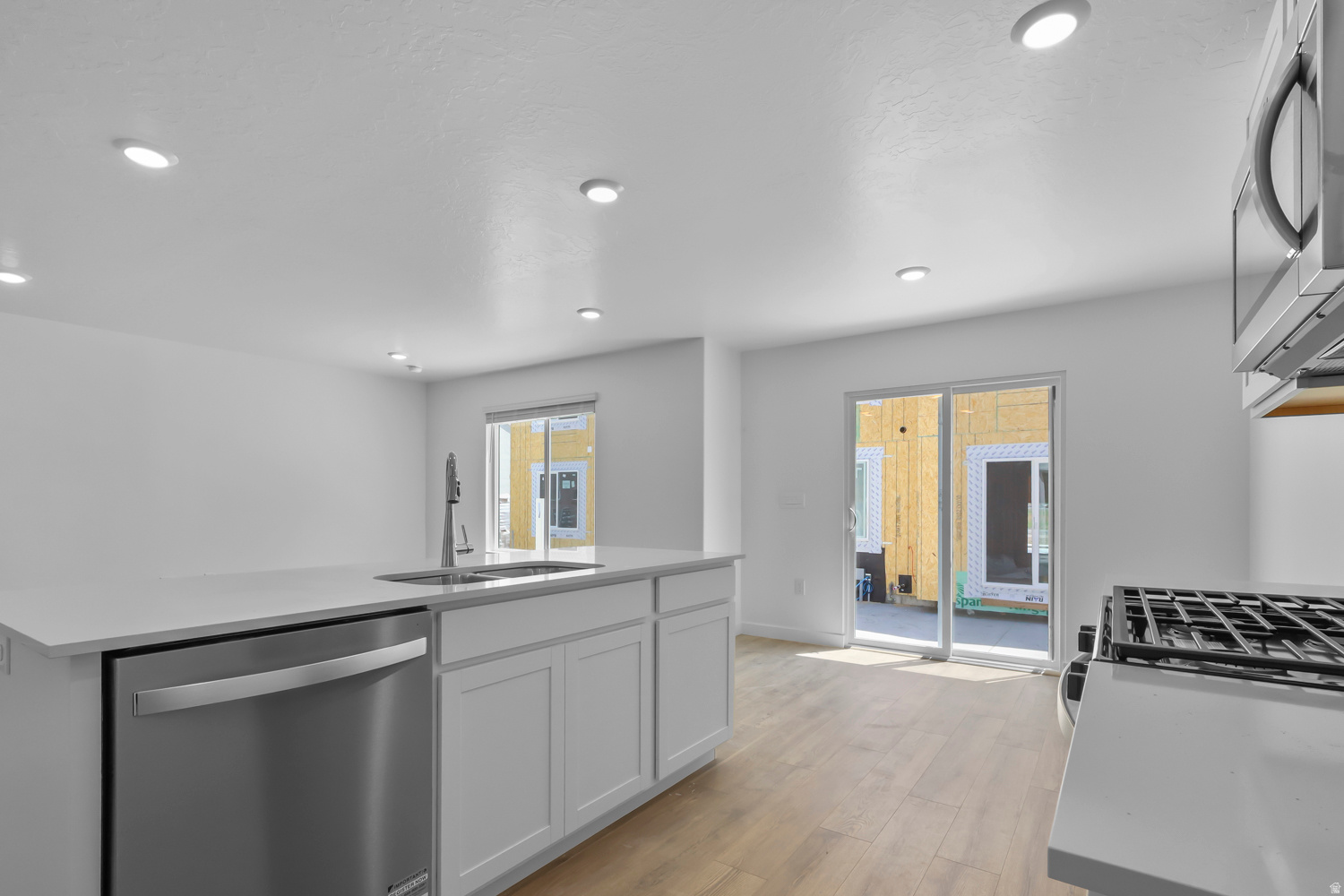 VIRIDIAN - Residential