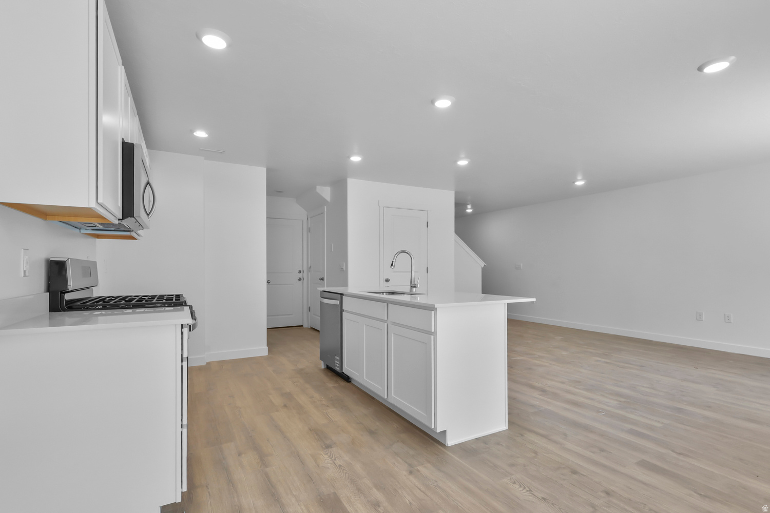 VIRIDIAN - Residential