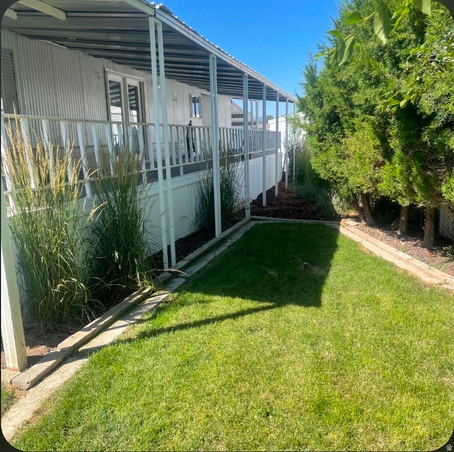 Photo of 385 GALAHAD ST #385, North Salt Lake, UT 84054 (MLS # 2175671)