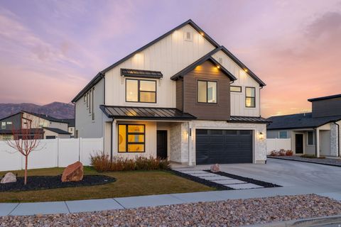 Photo of 891 S 1000 W, American Fork, UT 84003 (MLS # 2125322)