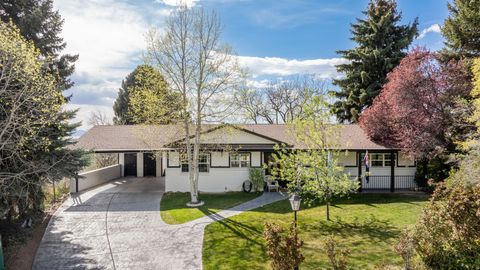 Tiny photo for 3043 N BANNOCK DR E, Provo, UT 84604 (MLS # 2147109)