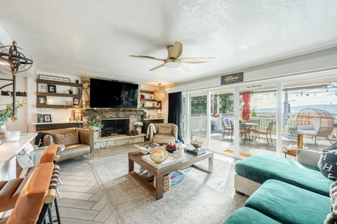 Tiny photo for 3043 N BANNOCK DR E, Provo, UT 84604 (MLS # 2147109)