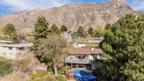 Tiny photo for 3043 N BANNOCK DR E, Provo, UT 84604 (MLS # 2147109)