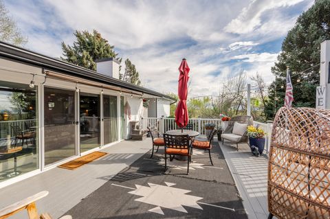 Tiny photo for 3043 N BANNOCK DR E, Provo, UT 84604 (MLS # 2147109)