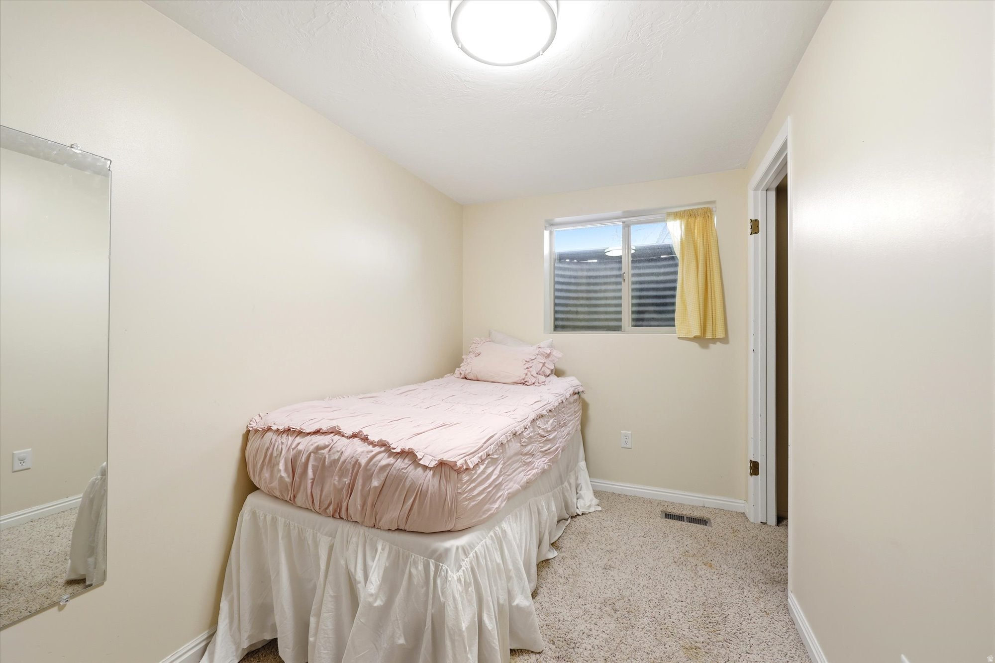 CHATTEL ESTATES - Residential
