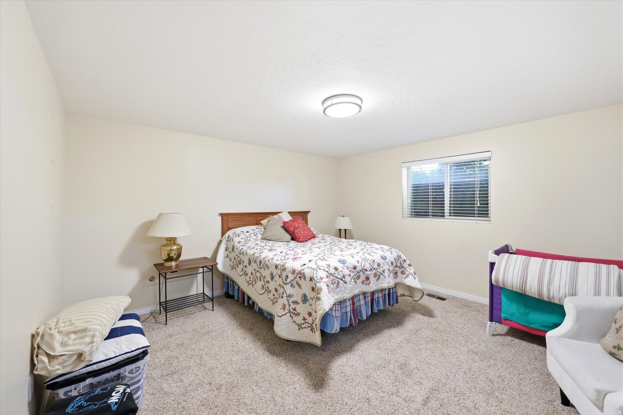 CHATTEL ESTATES - Residential