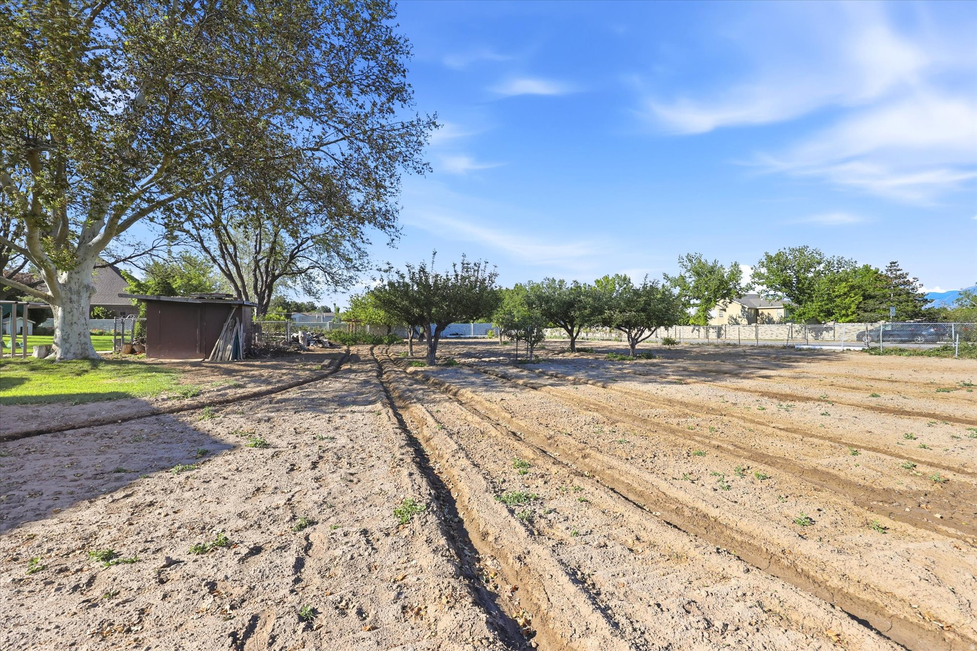 CHATTEL ESTATES - Residential