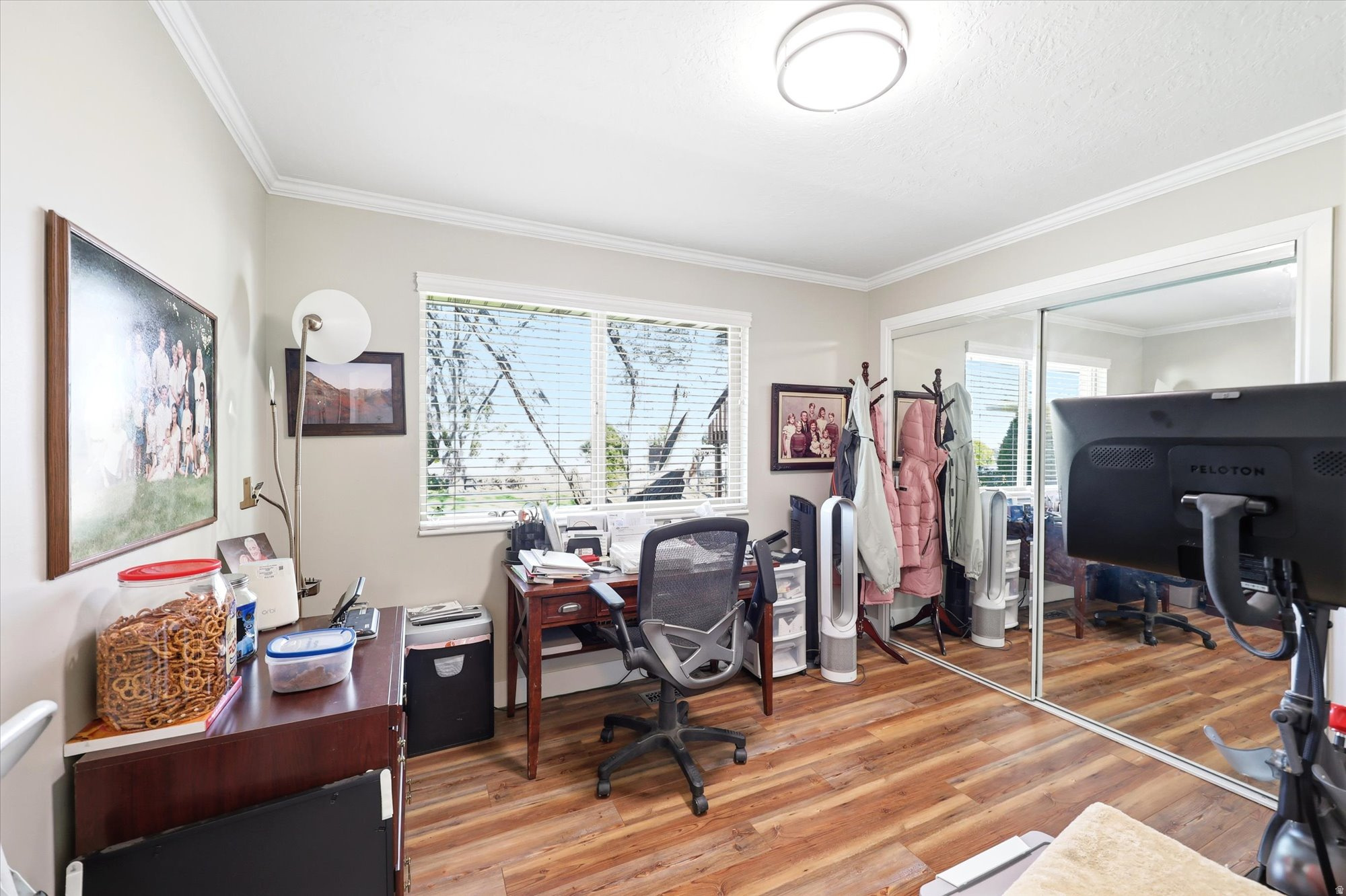 CHATTEL ESTATES - Residential