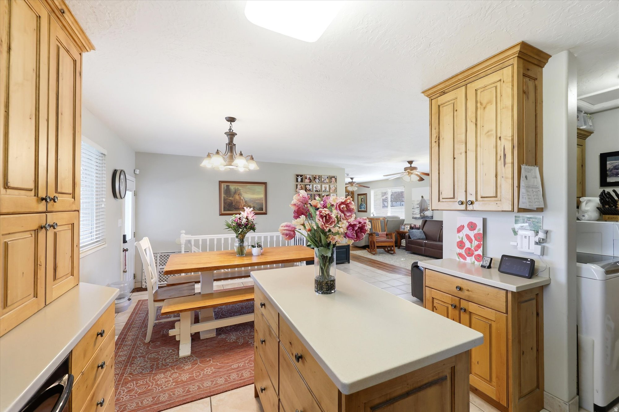 CHATTEL ESTATES - Residential