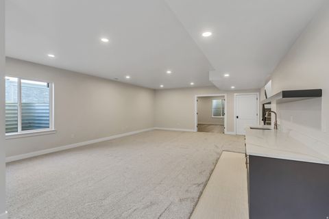 Tiny photo for 261 E CONCORD FARM LN #6, Draper, UT 84020 (MLS # 2127172)