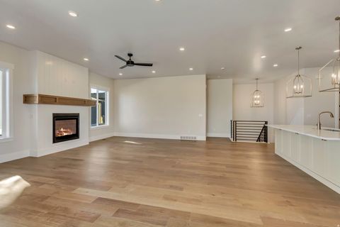 Tiny photo for 261 E CONCORD FARM LN #6, Draper, UT 84020 (MLS # 2127172)