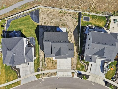 Tiny photo for 1524 S LUKAS LN W, Saratoga Springs, UT 84045 (MLS # 2155469)