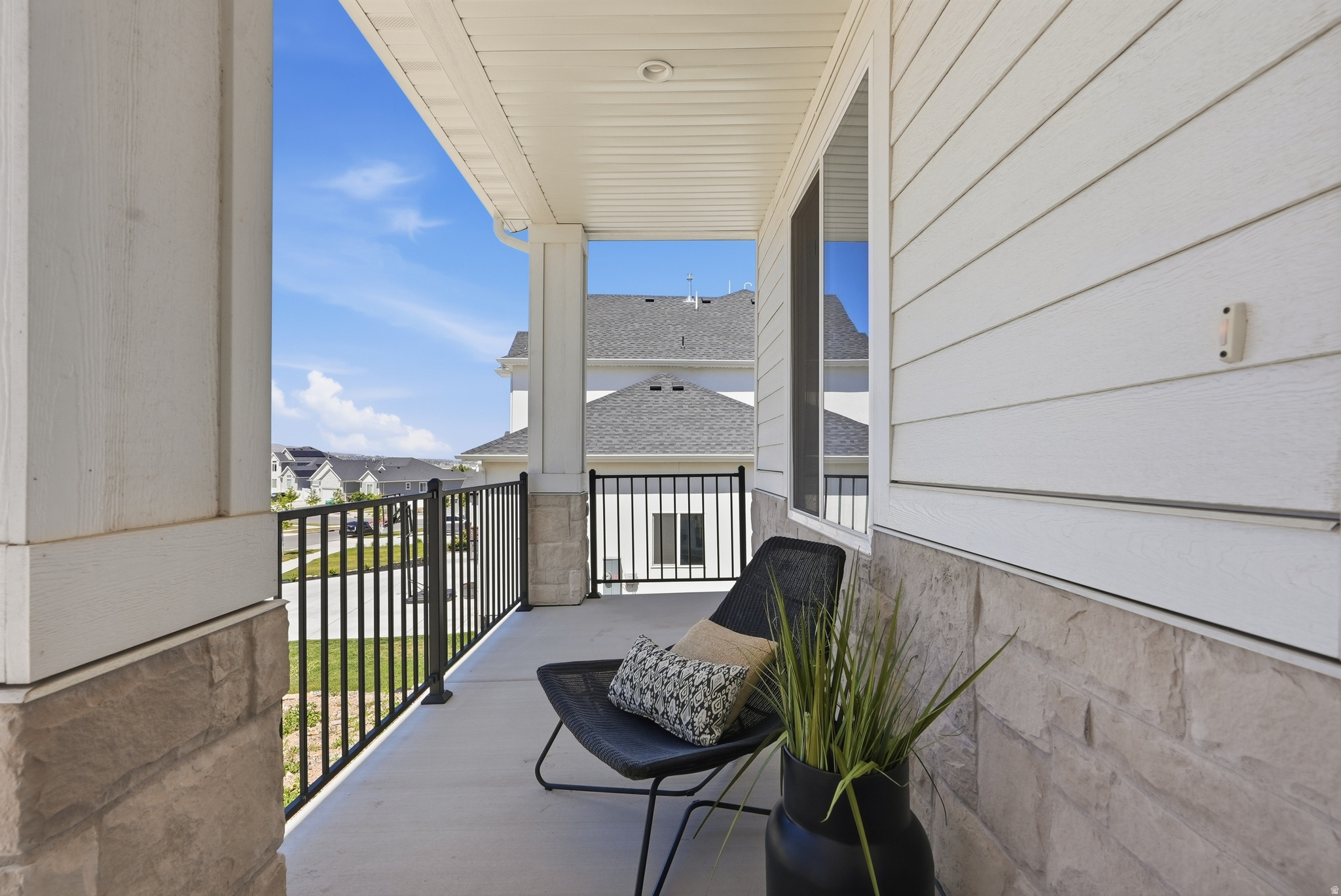 SARATOGA HILLS - Residential