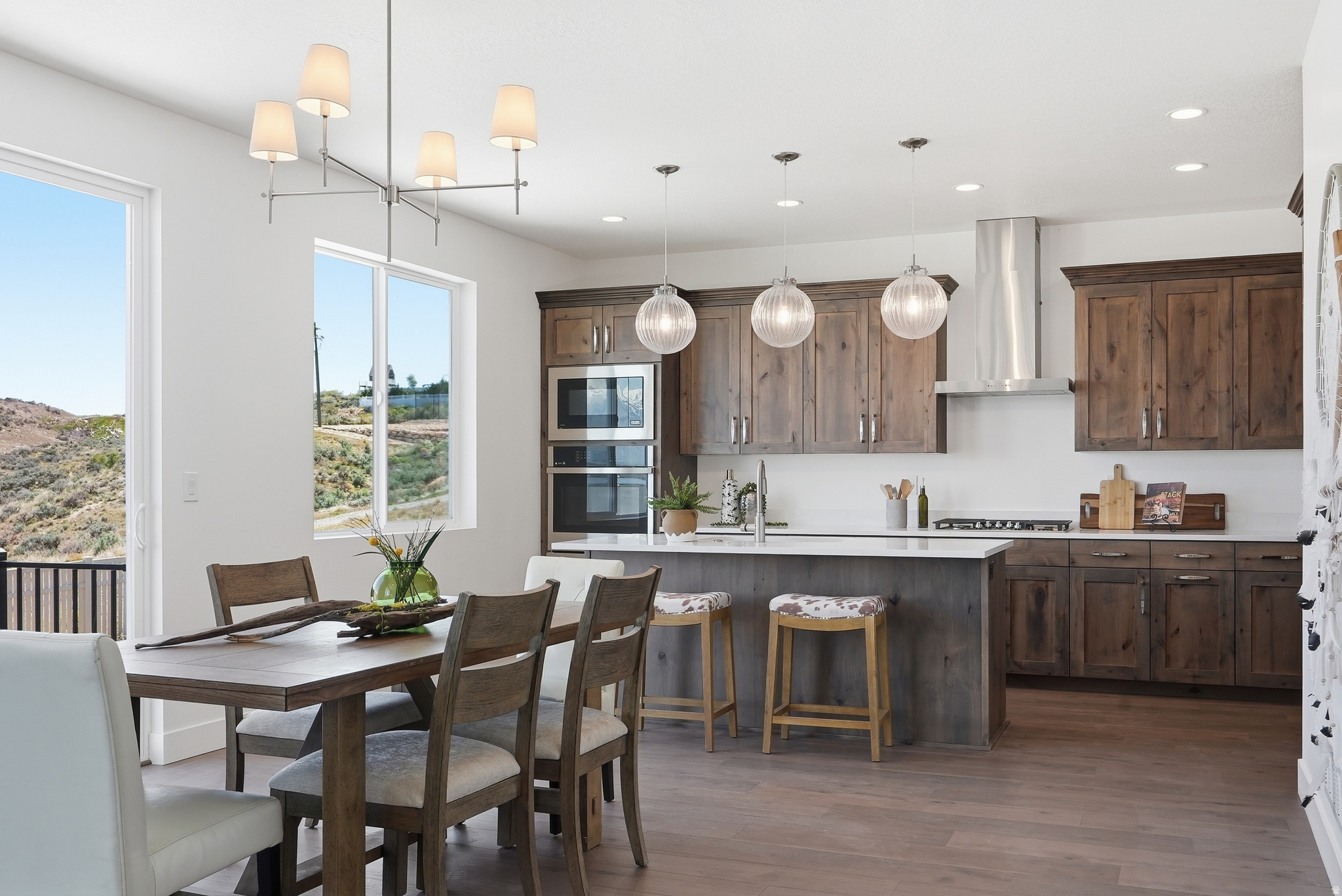 SARATOGA HILLS - Residential