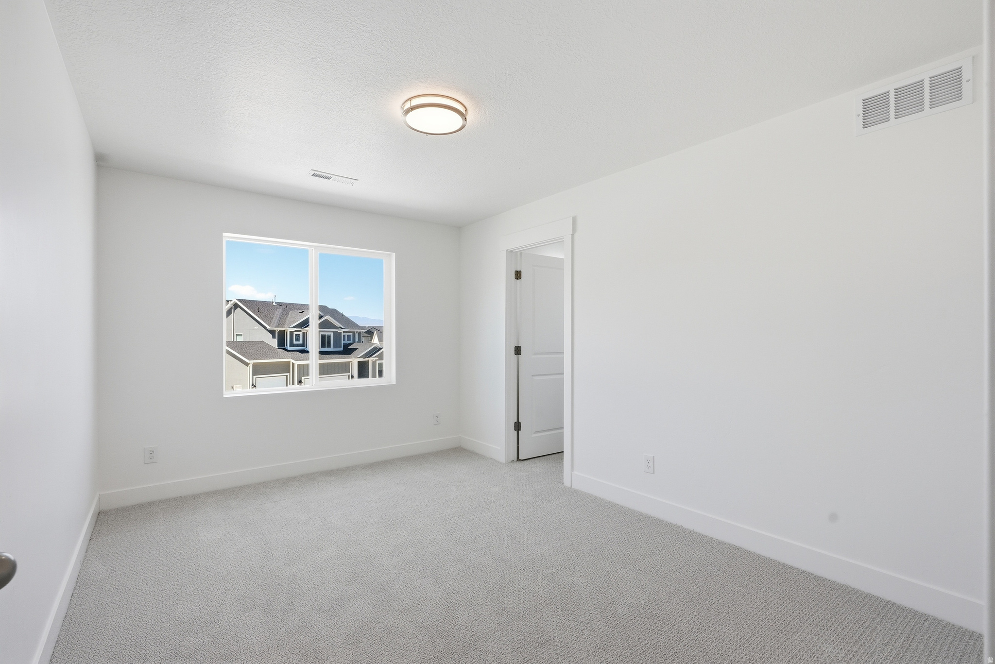 SARATOGA HILLS - Residential