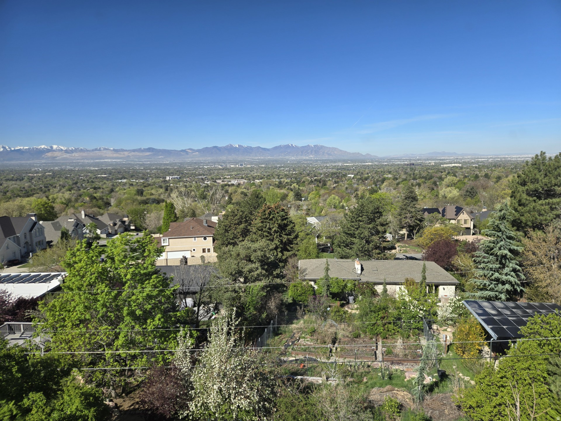 HOLLADAY EAST - Residential