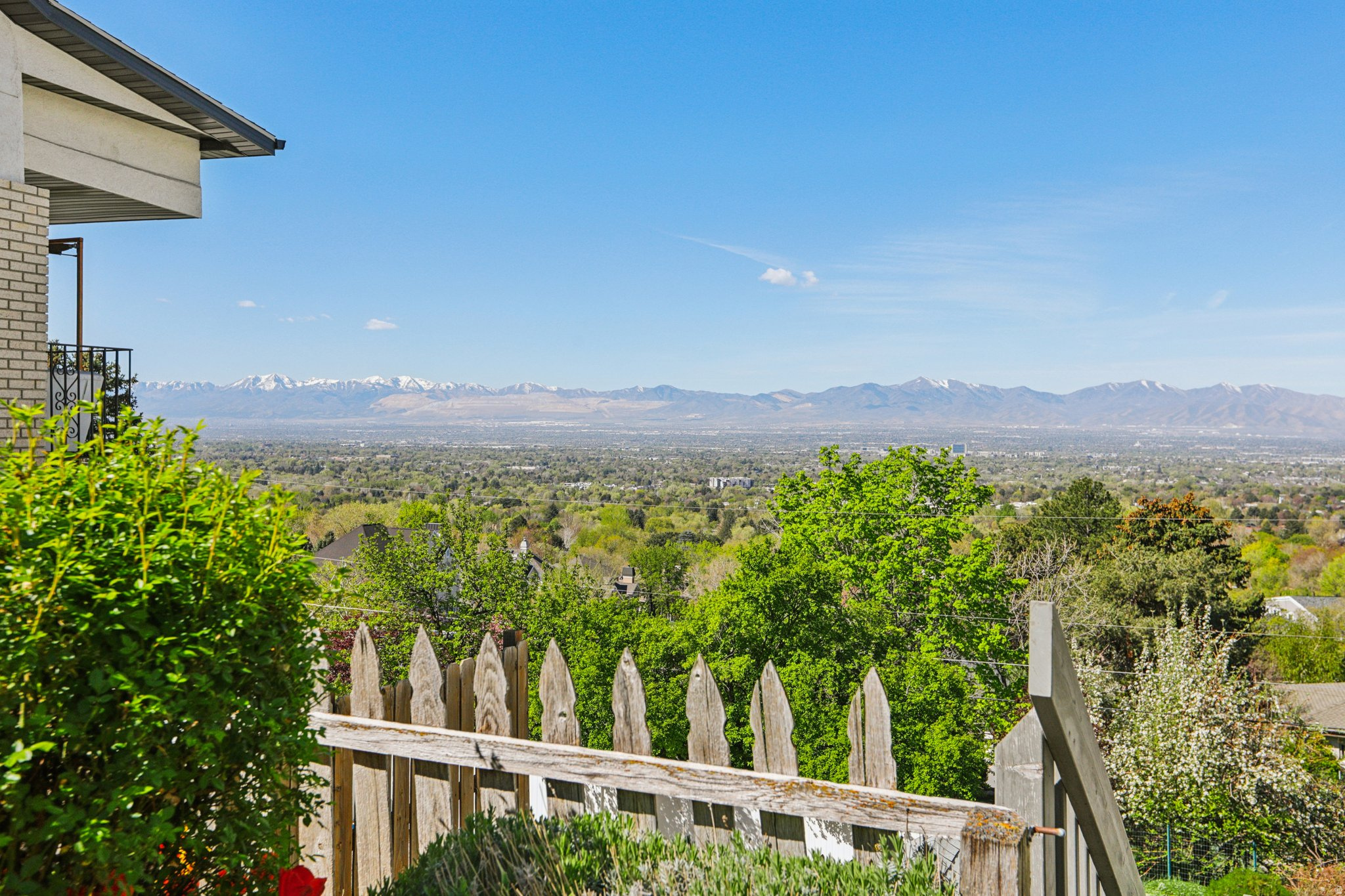 HOLLADAY EAST - Residential