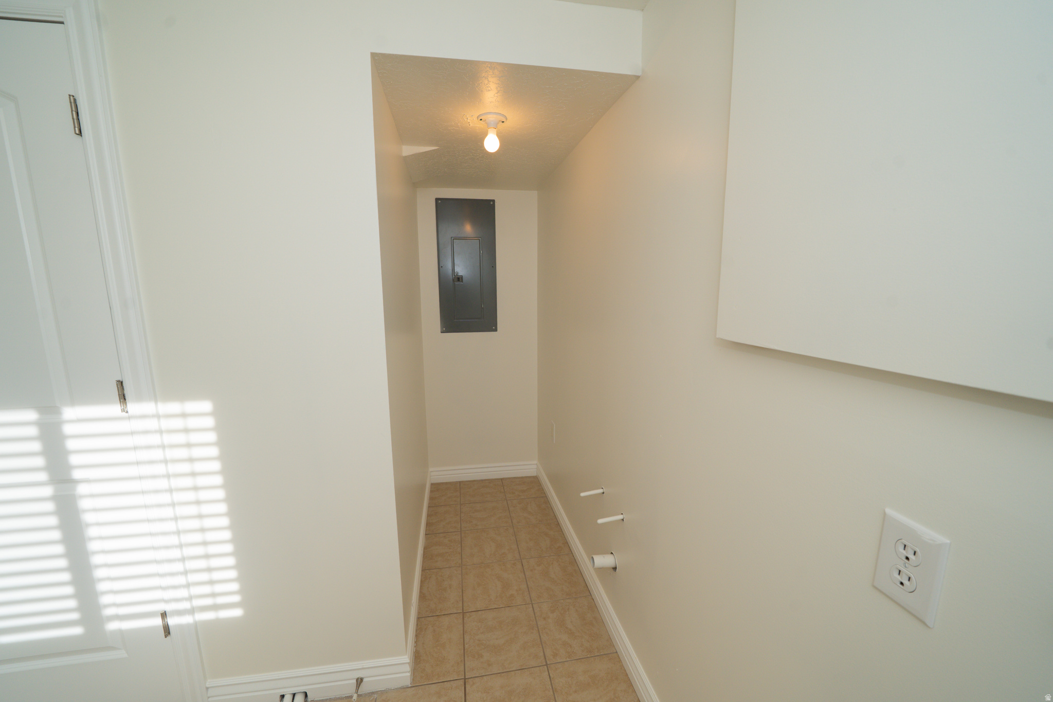 WHITE CITY - Residential