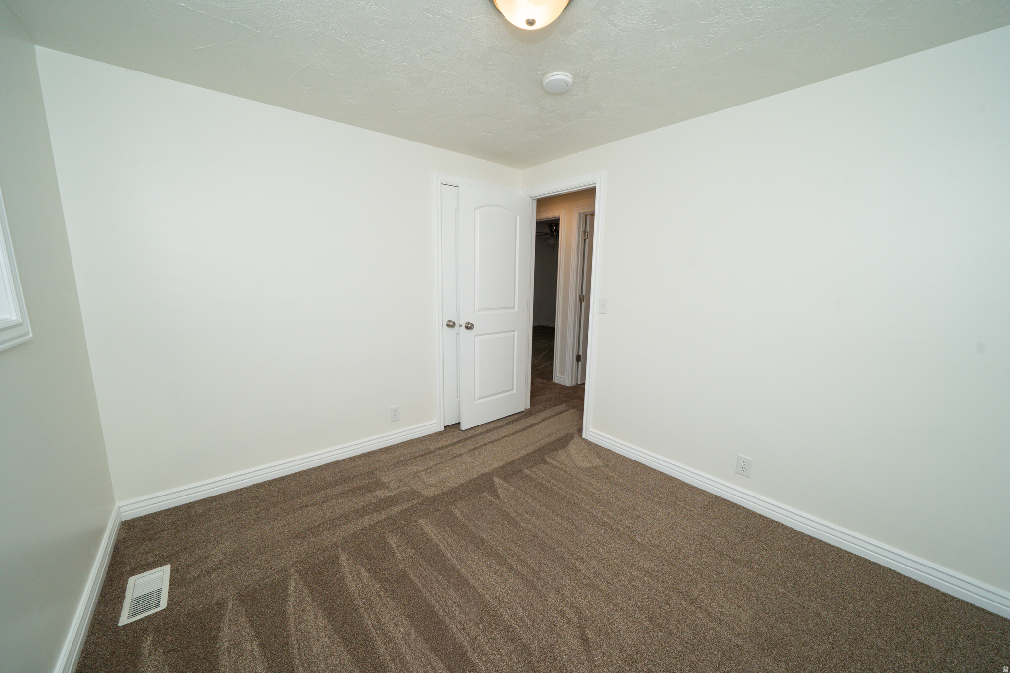 WHITE CITY - Residential