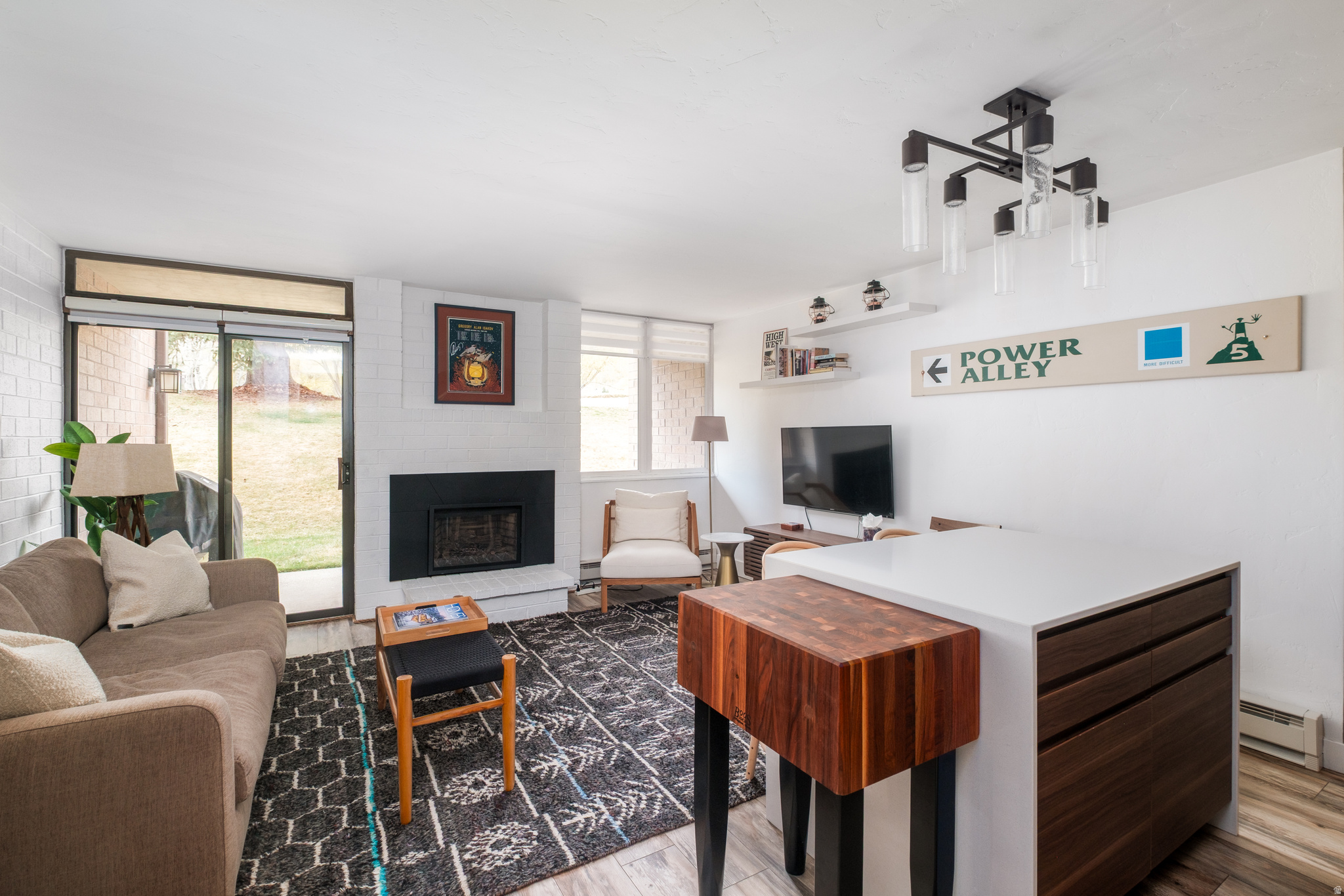 PARK AVENUE CONDOMINIUMS - Residential