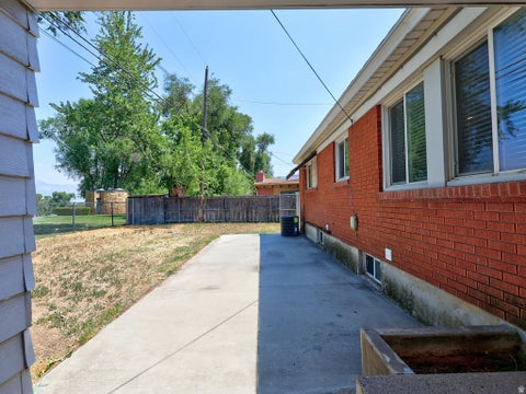 Tiny photo for 4329 S 275 W, Washington Terrace, UT 84405 (MLS # 2167048)