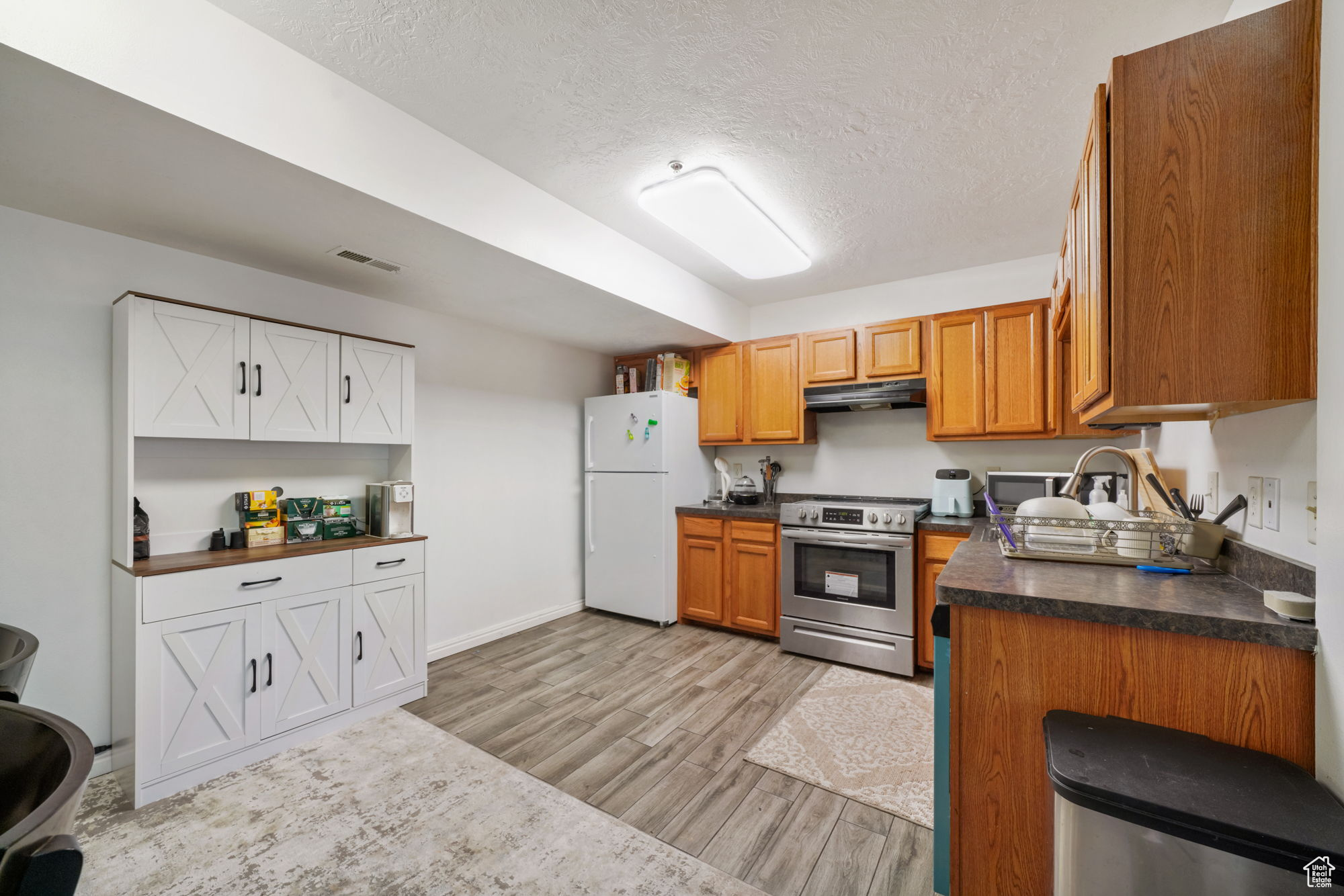 WEST BENCH CONDO - Residential