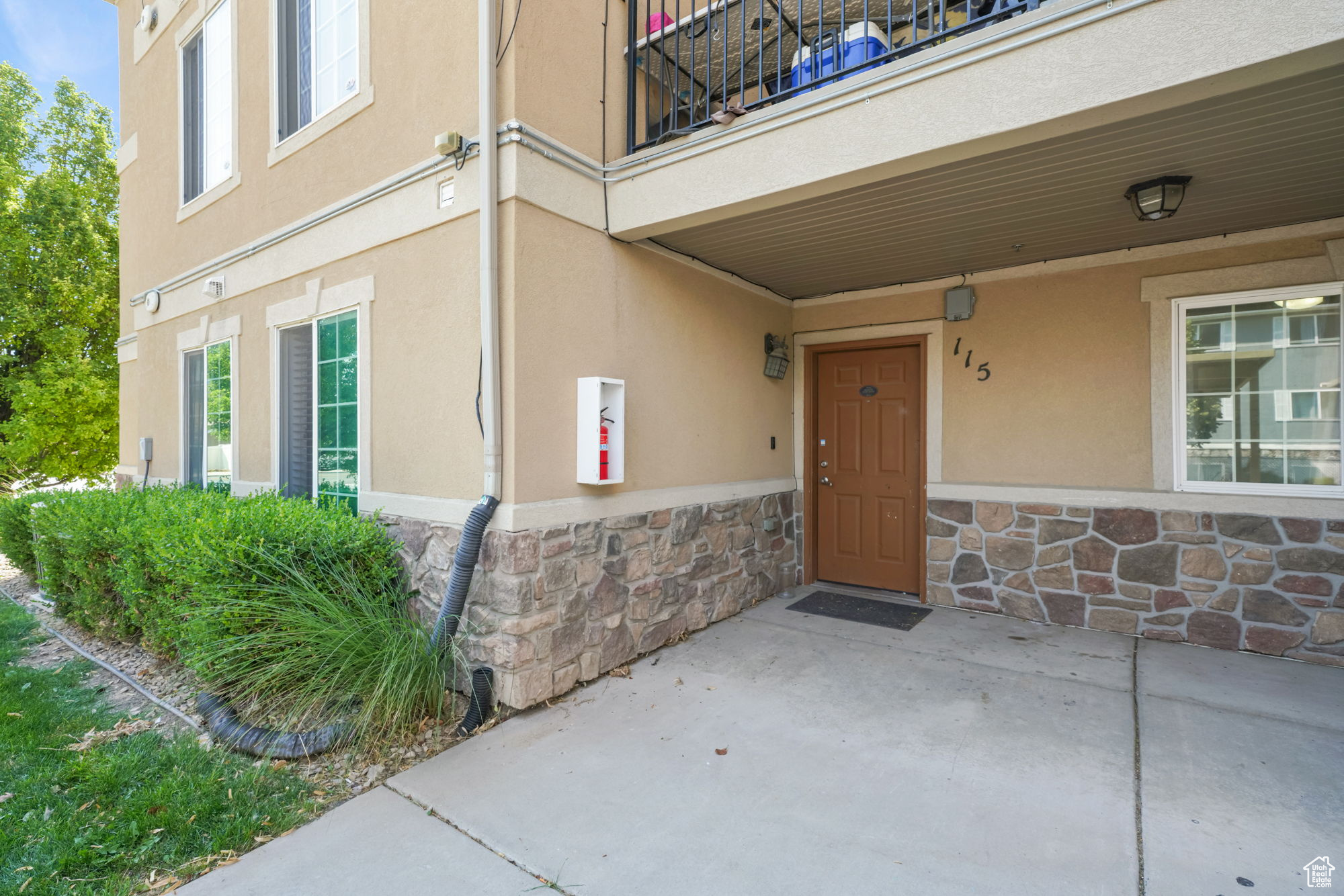 WEST BENCH CONDO - Residential