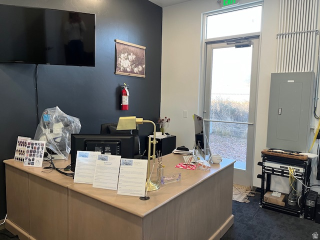 WAKARA POINT - Commercial Lease