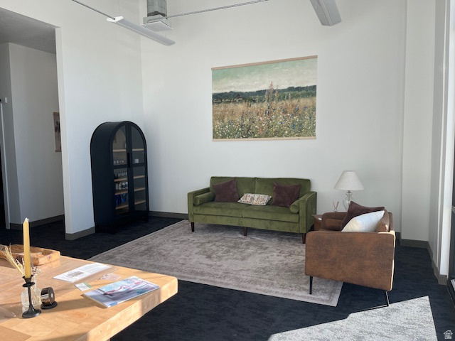 WAKARA POINT - Commercial Lease