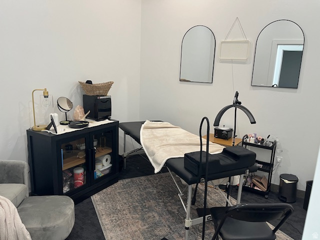 WAKARA POINT - Commercial Lease