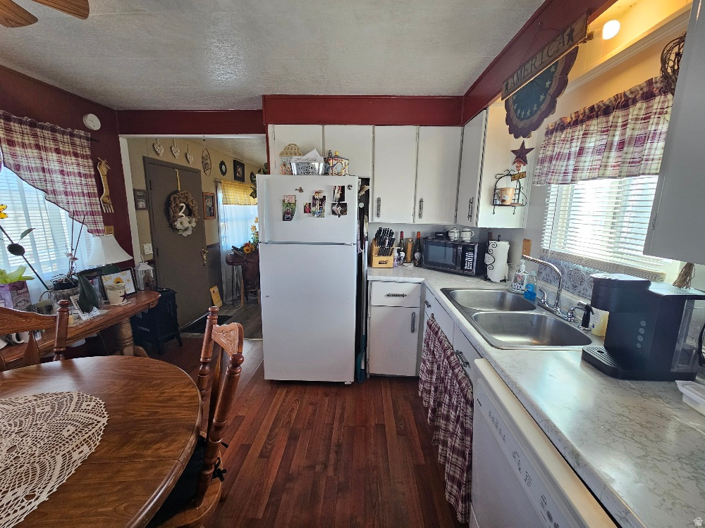 LILA CANYON - Residential