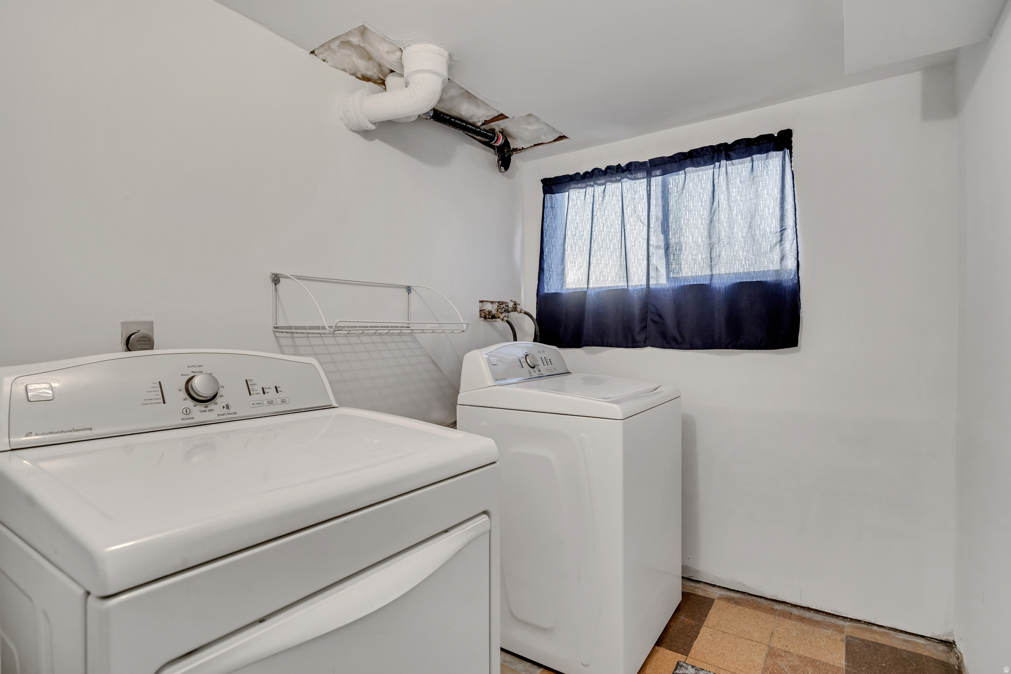 MEADOWBROOK VALLEY NO 2 - Residential