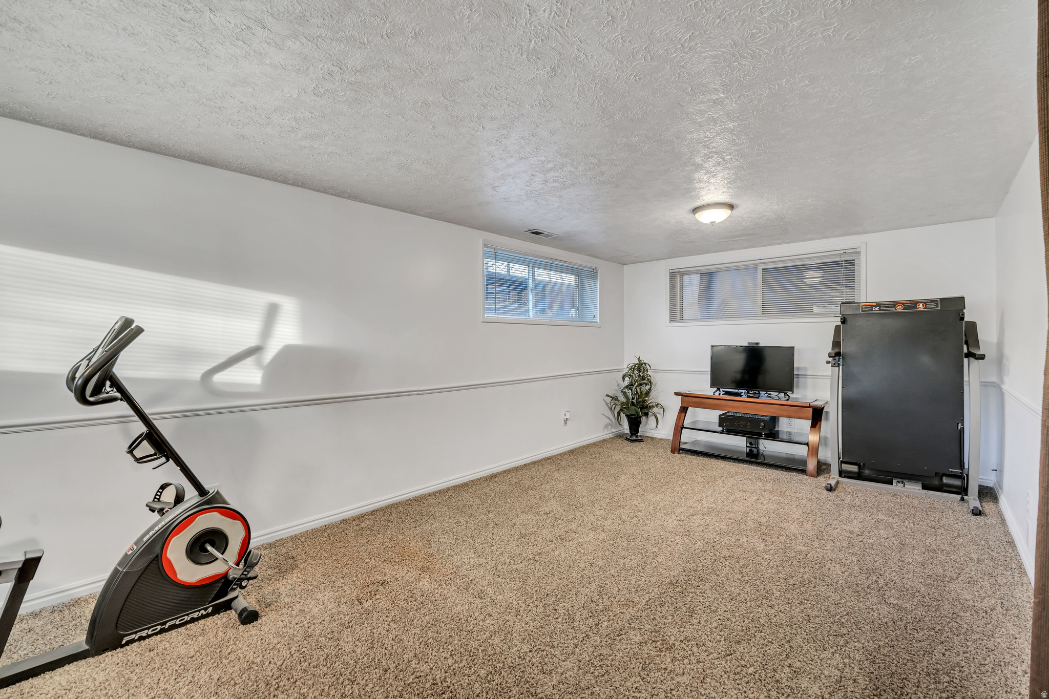 MEADOWBROOK VALLEY NO 2 - Residential