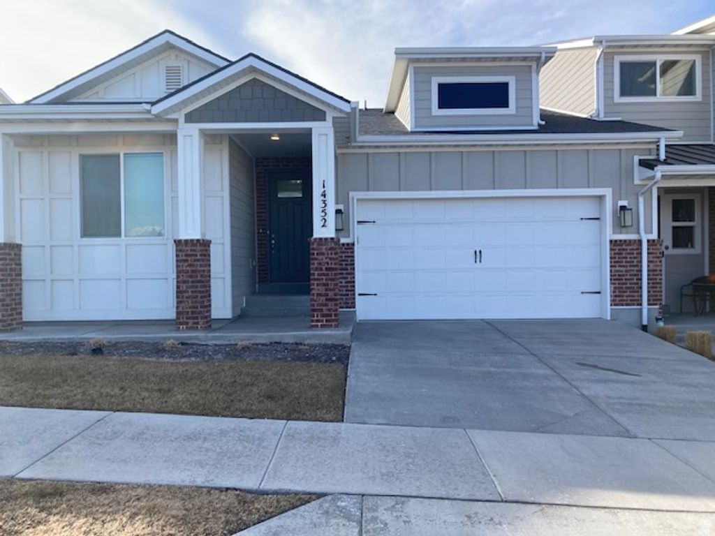 Photo of 14352 S BELLA VEA DR, Herriman, UT 84096 (MLS # 2136084)