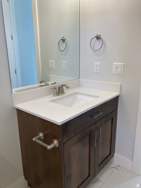 14352 S BELLA VEA DR