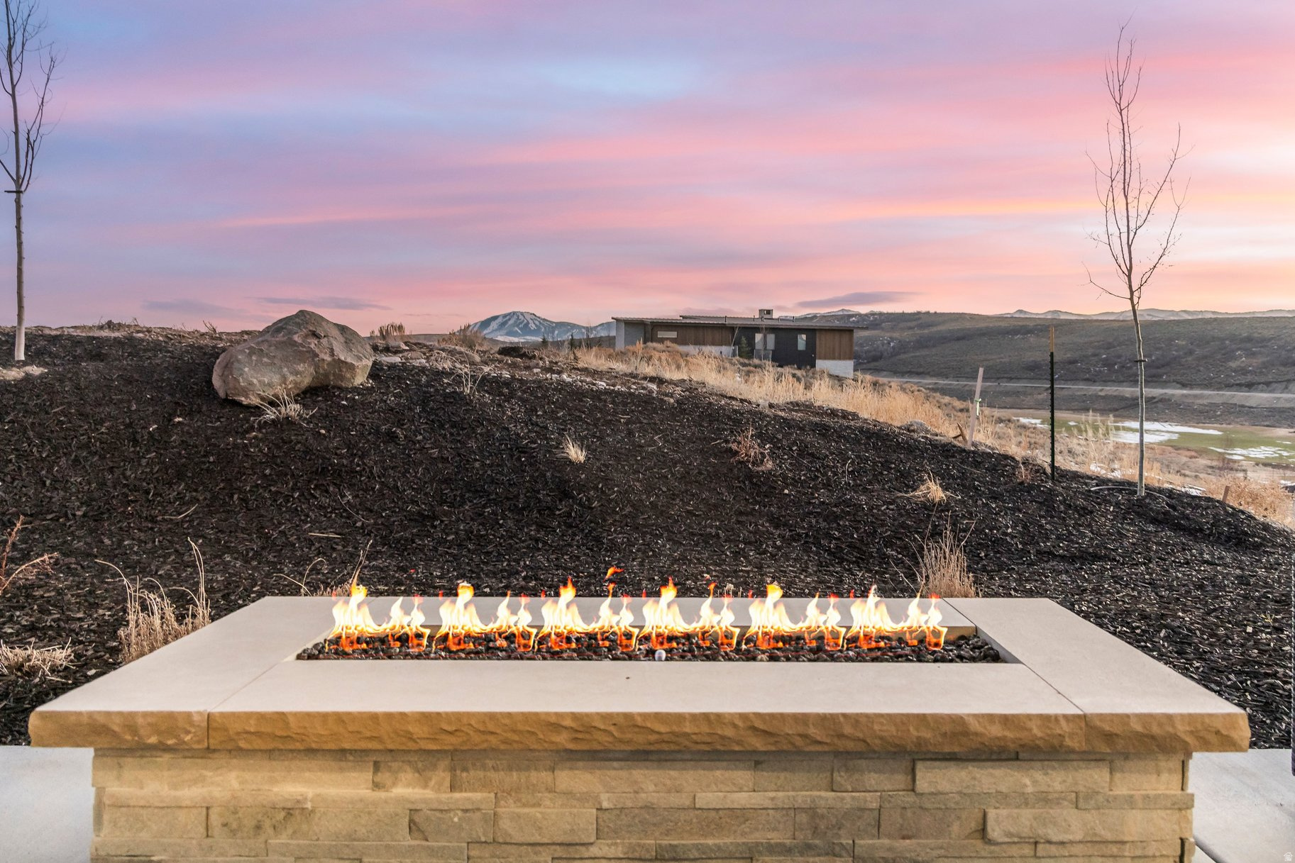 PROMONTORY VILLAS AT VISTA POINT - Residential