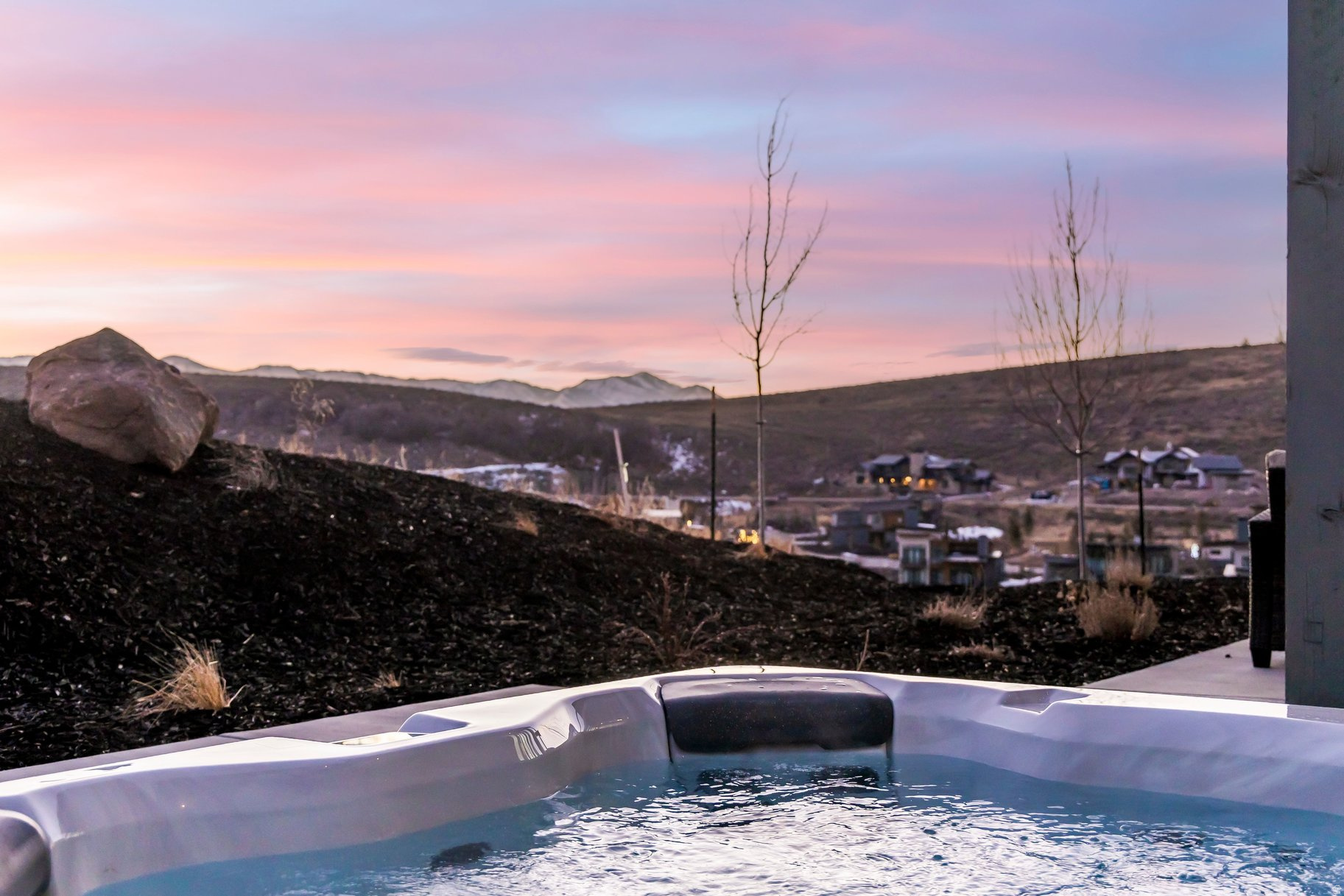 PROMONTORY VILLAS AT VISTA POINT - Residential