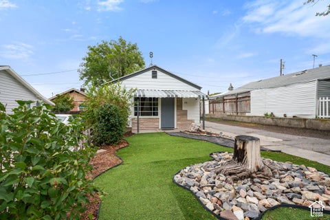 Tiny photo for 175 S 200 E, Payson, UT 84651 (MLS # 2191726)