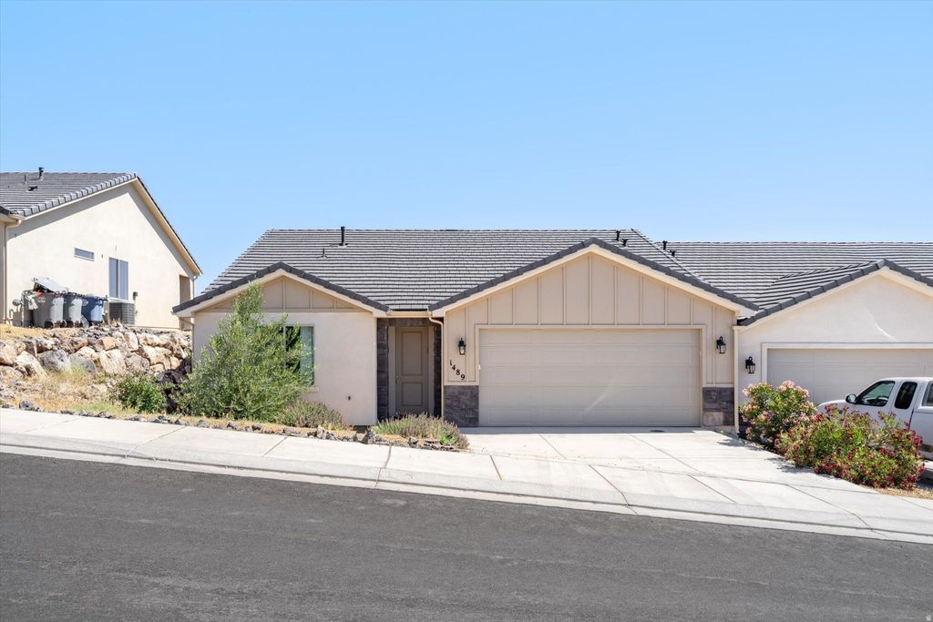 Photo of 1489 W 460 N, Hurricane, UT 84737 (MLS # 2160618)