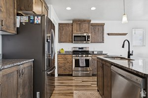 DESERT HOLLOW PH 2AND3 - Residential