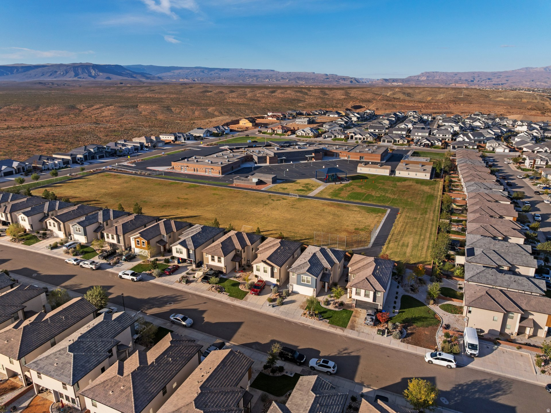 DESERT HOLLOW PH 2AND3 - Residential