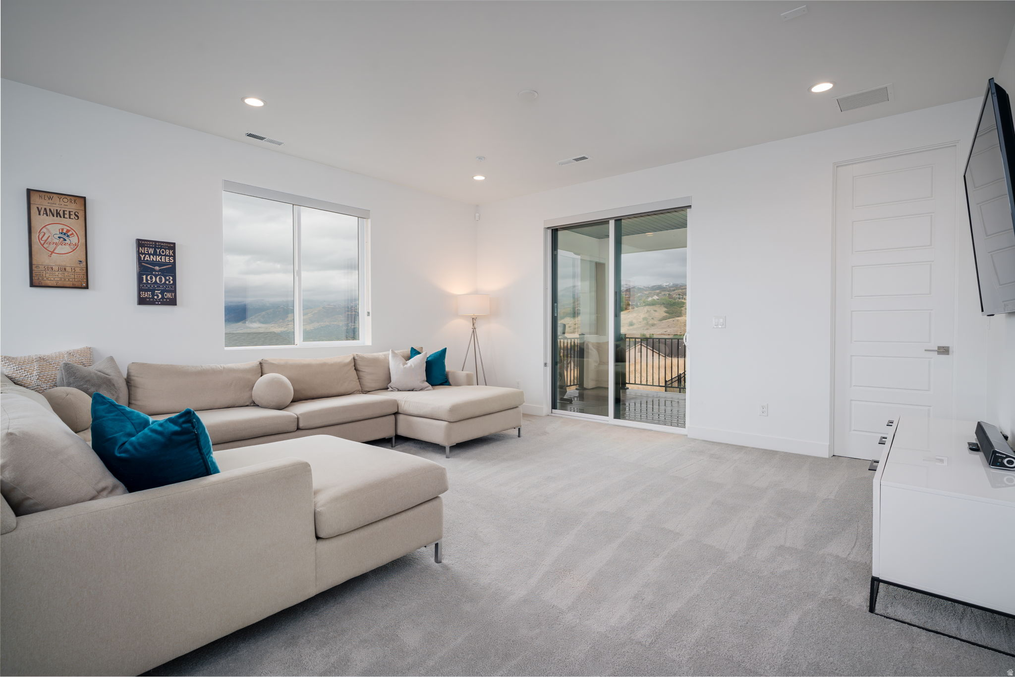 THE RIDGE SUB - Residential