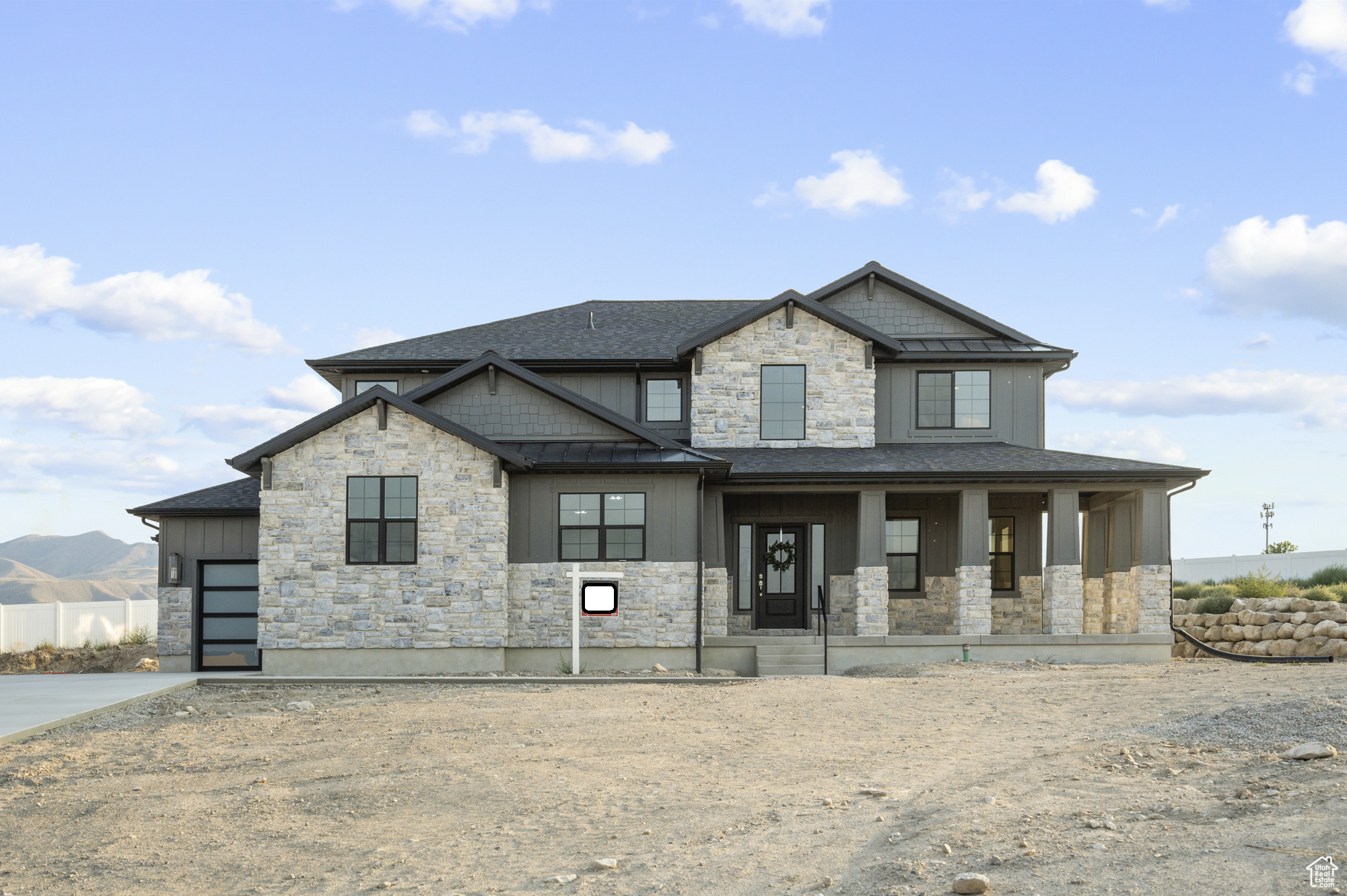 WEST RIDGE ESTATES - Residential