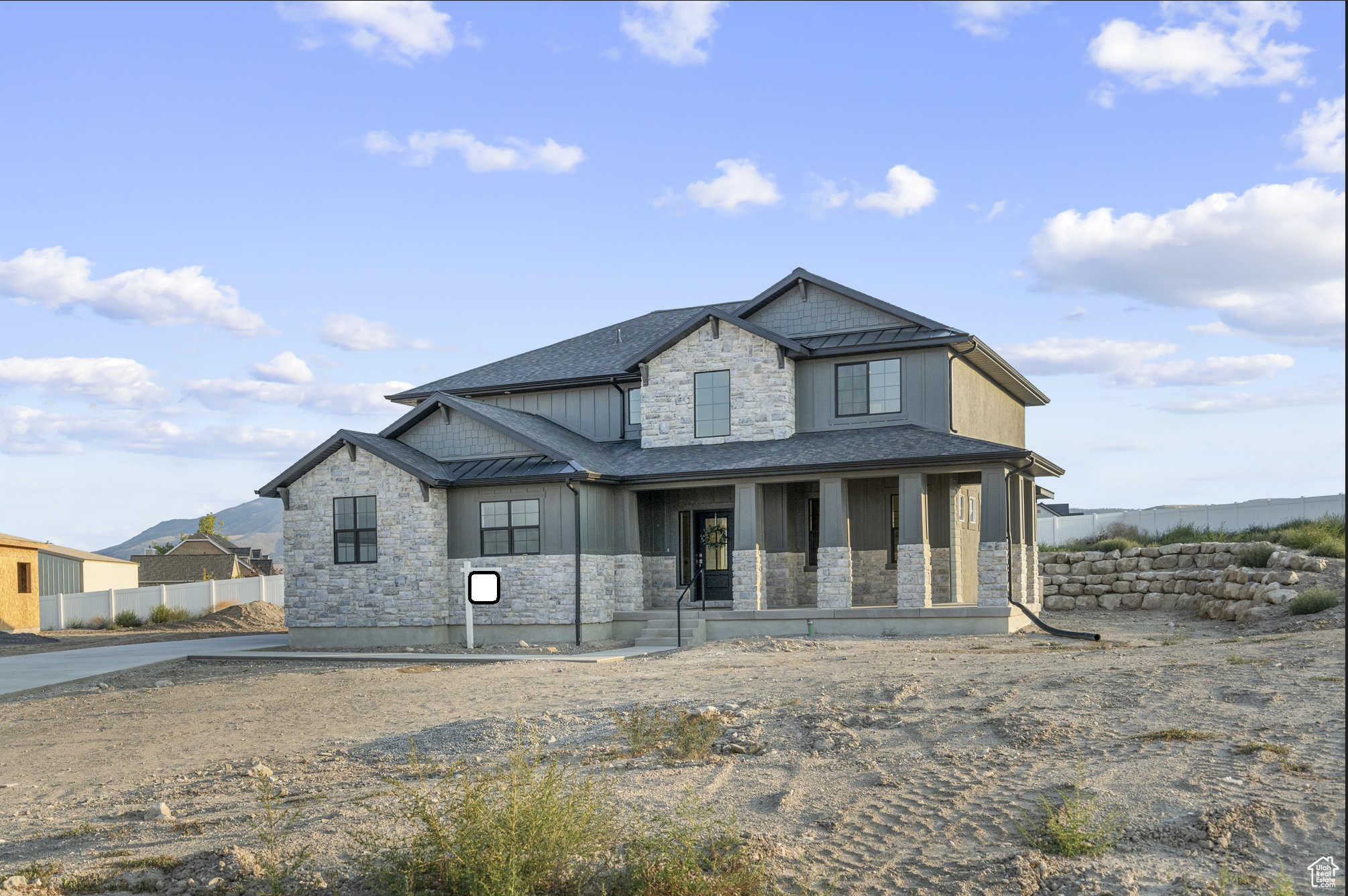 WEST RIDGE ESTATES - Residential