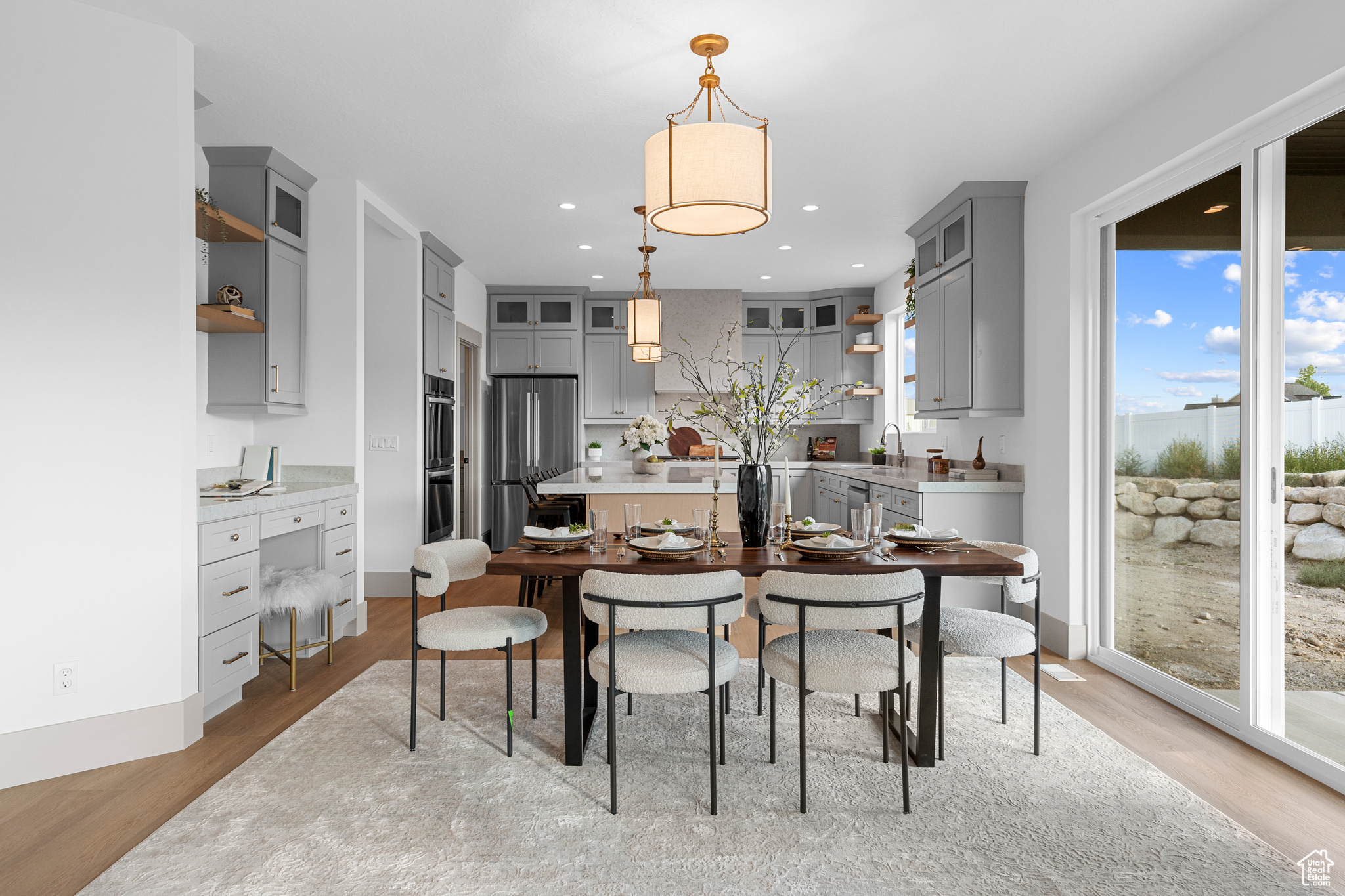 WEST RIDGE ESTATES - Residential