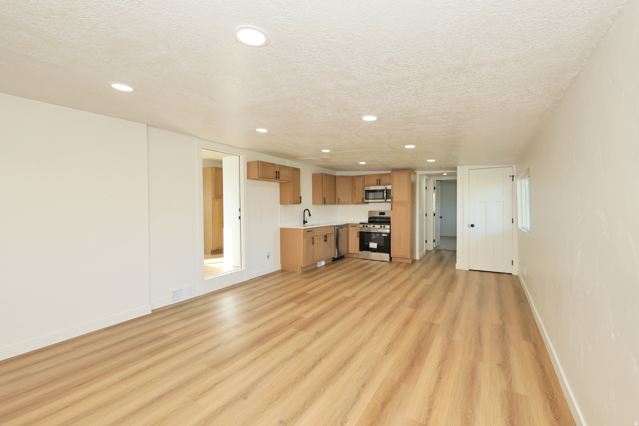 HILLSDALE SUB - Residential