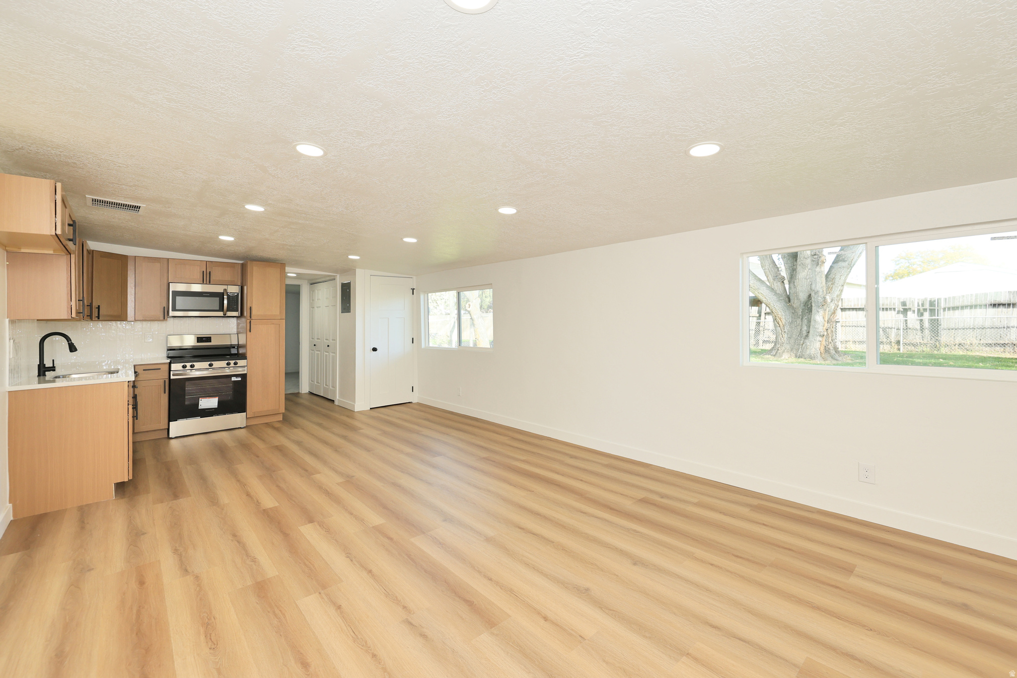 HILLSDALE SUB - Residential