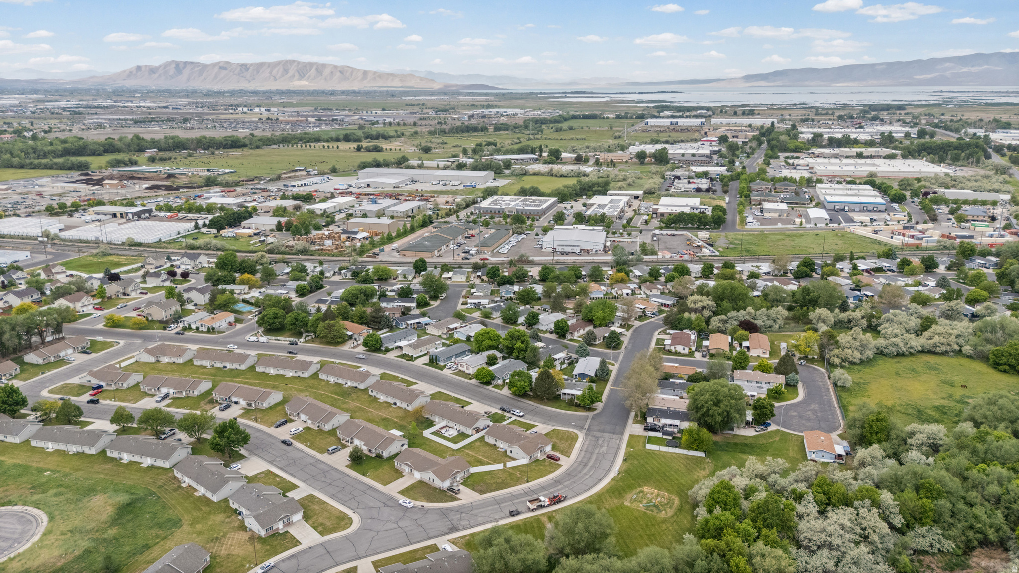 OAKBROOK - Residential