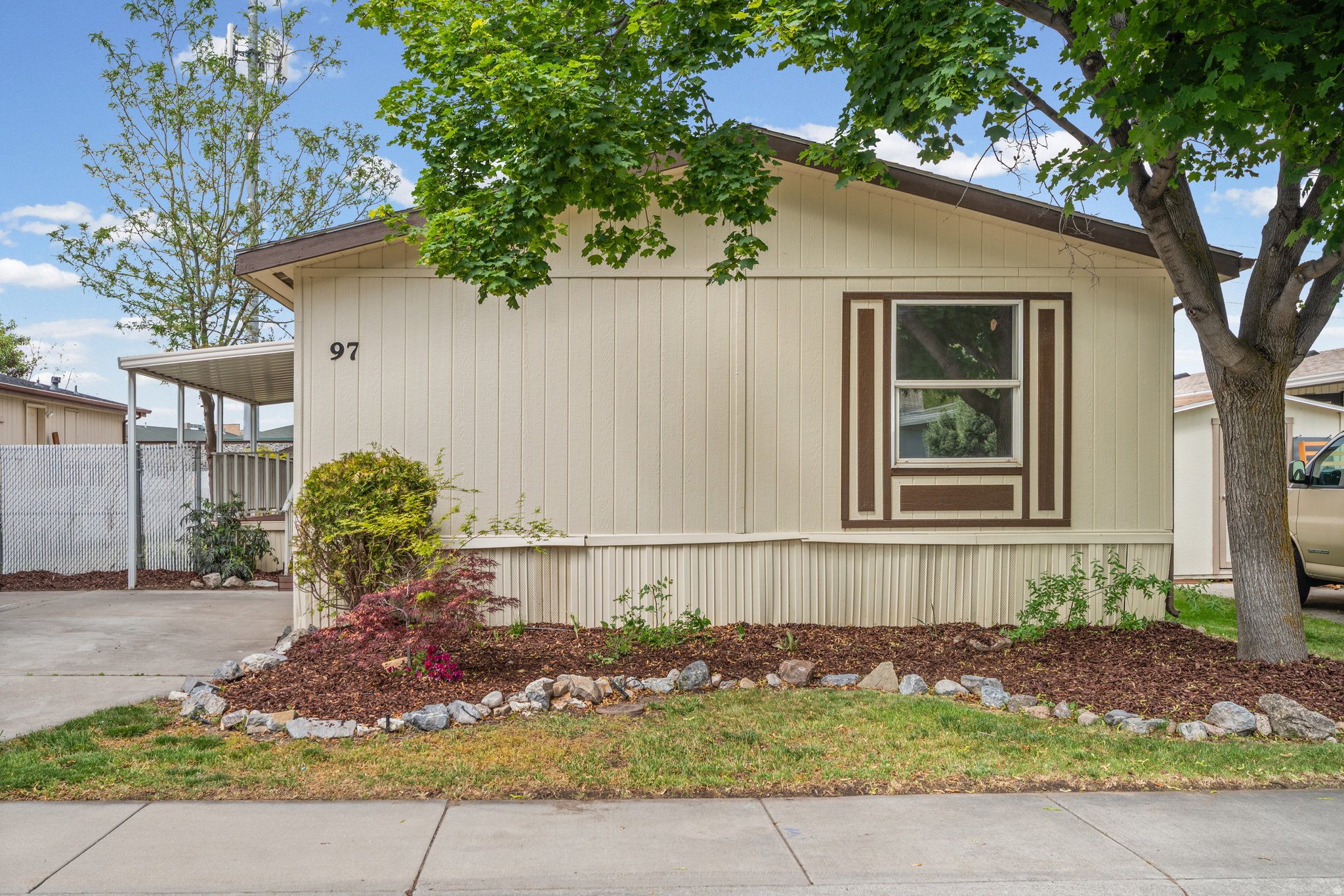 OAKBROOK - Residential