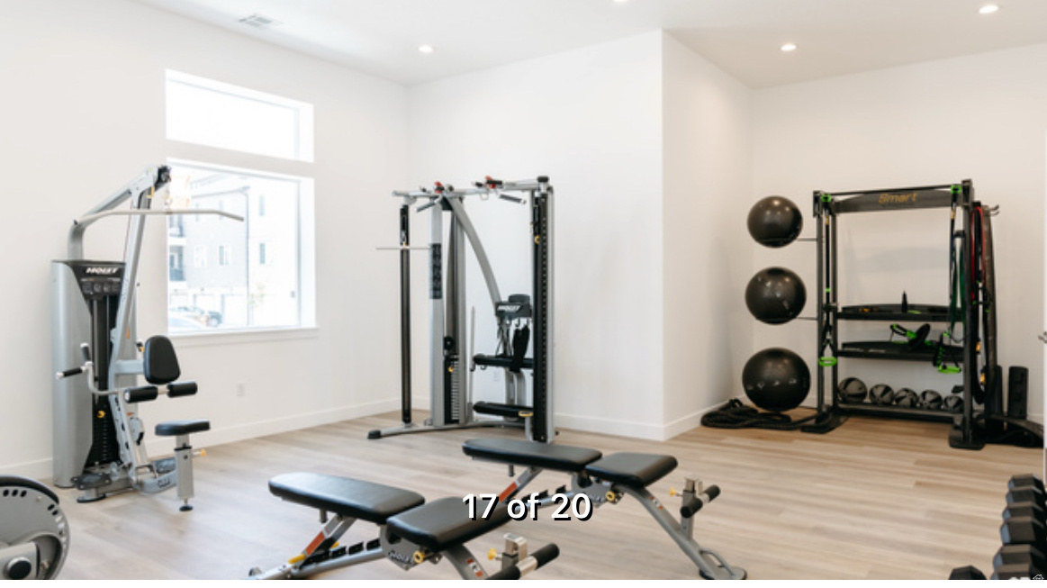 MOUNTAIN RIDGE - Residential